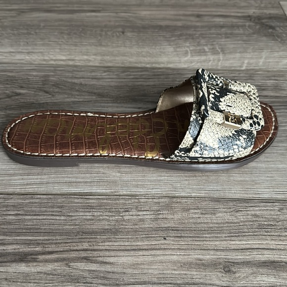 BRAND NEW Sam Edelman Granada Snake Print Sandal Slides with Buckle - Picture 4 of 7